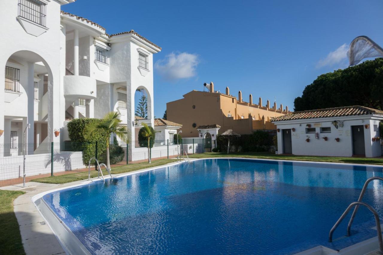 Apartamento Alextia La Barrosa Chiclana de la Frontera Extérieur photo
